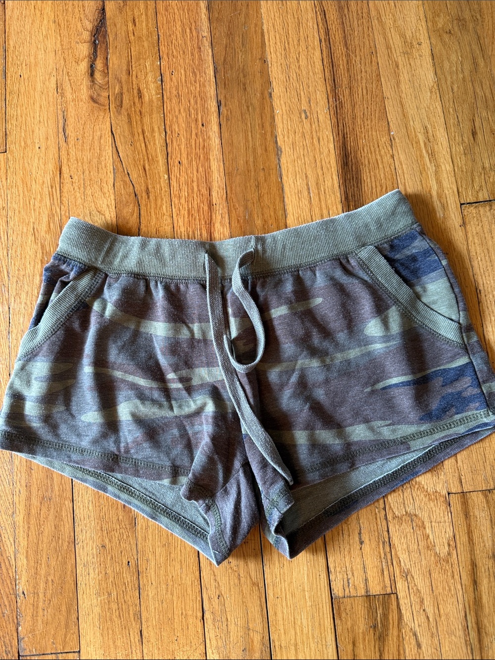 Z Supply Olive Camo Drawstring Athletic Shorts